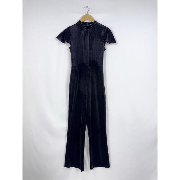 Mod Cloth Women's Shine With Me Velvet Jumpsuit XS Black Flutter Sleeve - Picture 2 of 16
